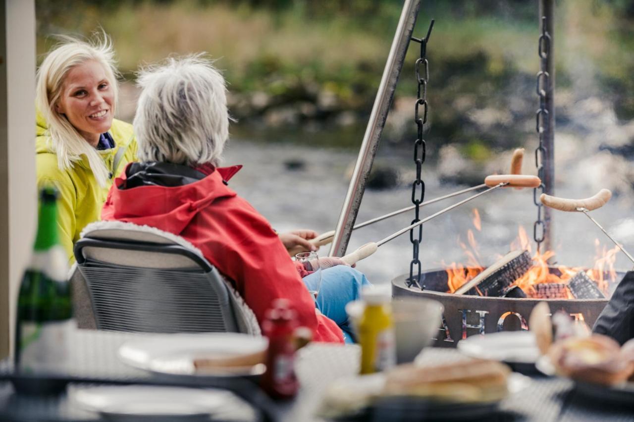 Jolstraholmen Camping Og Hytter Vassenden Kültér fotó